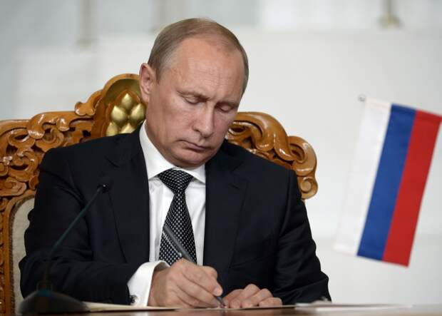 Путин подписал новый указ о химической и биологической безопасности страны