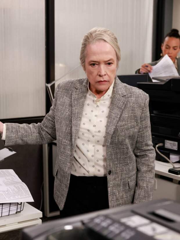 Kathy Bates as âMadeline Matlockâ