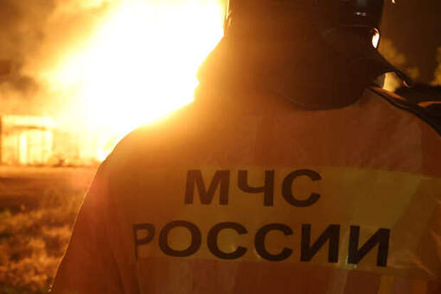 Бочаров: из-за падения обломков БПЛА произошло возгорание в Волгоградской области