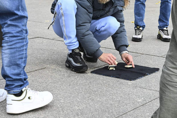 РИА Новости сообщили о бездействии полиции в отношении наперсточников в Милане