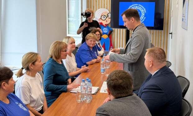 На встрече с волонтёрами