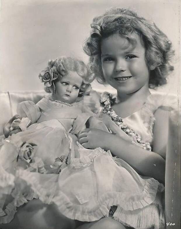 Девочка-кукла Ширли Темпл.