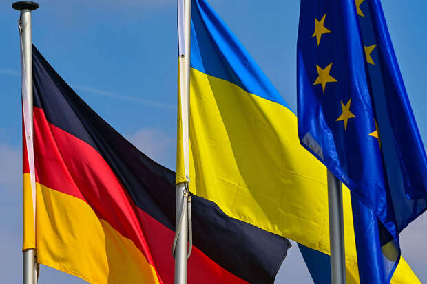 Шольц: Германия оказывает помощь Киеву ради собственной безопасности