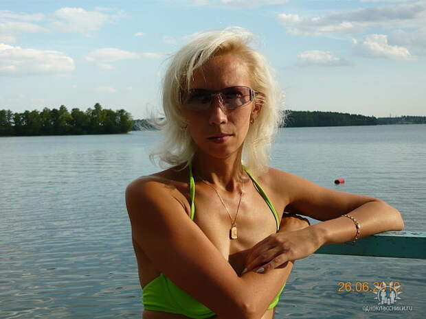 Куда тебе с таким колхозным лицом в артистки? Орлова, Ладынина, и ты рядом с ним