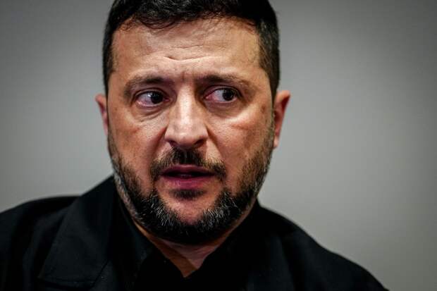 Украинский политик обратился к Зеленскому после его отказа ехать в Москву на переговоры