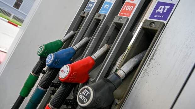 Минэнерго России подготовит меры сдерживания цен на бензин