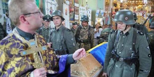 После того, как во Львовской области все храмы канонической УПЦ были отобраны раскольниками, верующие...