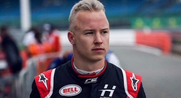 «Мне безразлично их мнение». Мазепин рассказал об отношении к критикам