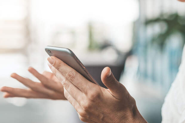 Shot: туристка из РФ вылечилась от тифа на Бали с помощью ChatGPT