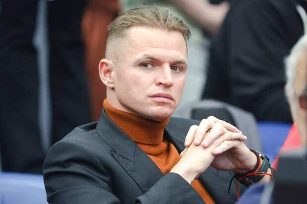 Долговые неприятности бывшего футболиста Дмитрия Тарасова