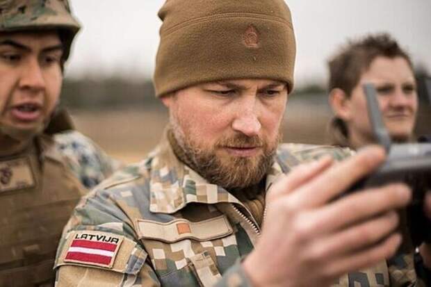 Чей приказ выполняла Прибалтика, пропустив дроны к российским портам