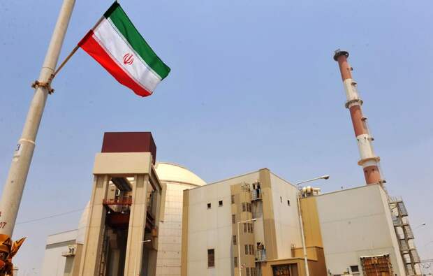 NYT: Иран готов свернуть ядерную программу ради сделки с США