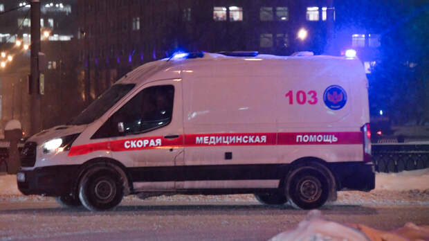 В Подмосковье врачи спасли мужчину, застрявшего пенисом в бутылке