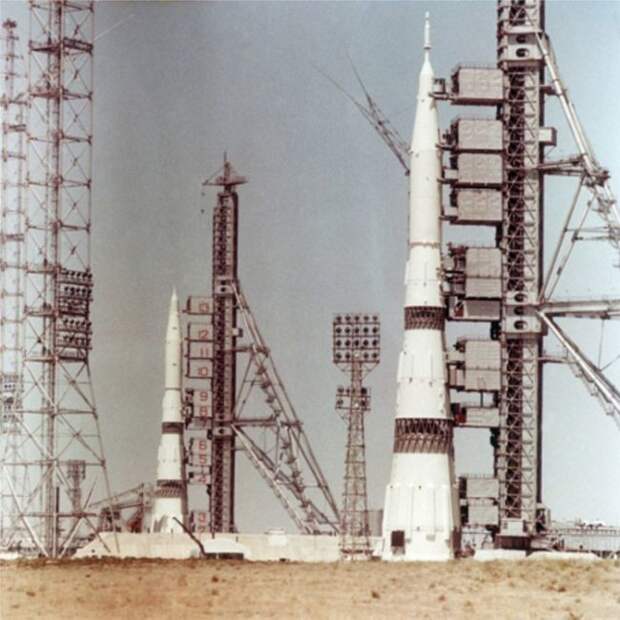 Две ракеты Н–1 на стартовом комплексе, июнь 1969 года, СССР было, история, фото