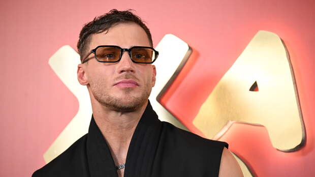 Певец Олег Майами поддержал артистов, раздевающихся на концертах