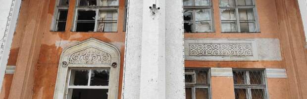 Сатанисты облюбовали "заброшку" на Абая в Алматы?