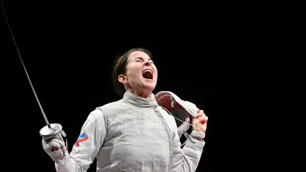 Матыцин поздравил рапиристок Дериглазову и Коробейникову с завоеванием медалей на ОИ-2020