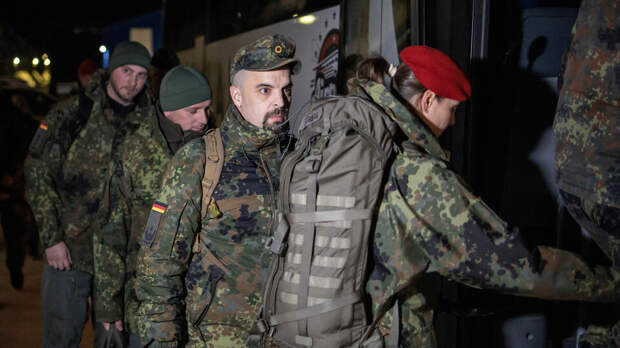 Помахали и улетели: бундесвер назвал успехом миссию своих военных в Гренландии