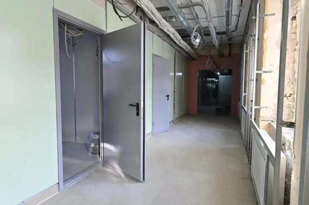 Строительство хирургического корпуса детского центра в Барнауле / Фото: Антон Червяков 