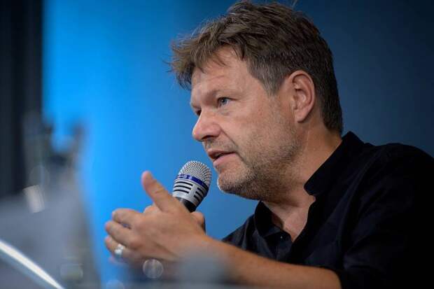 «Это некомфортно, но вы не замёрзнете»: немцев призвали экономить на энергоресурсах