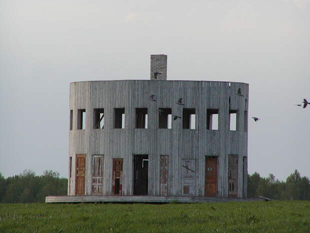 Деревня и арт-парк «Никола-Ленивец»