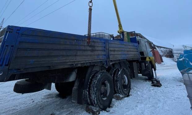 В Архангельске водитель погиб от удара электрическим током