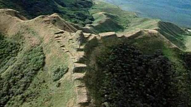 Тайна изрезанной горы Моронго-Ута