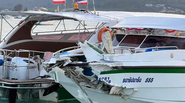 Россиянин рассказал о туристах, стонавших от боли при крушении катера в Таиланде