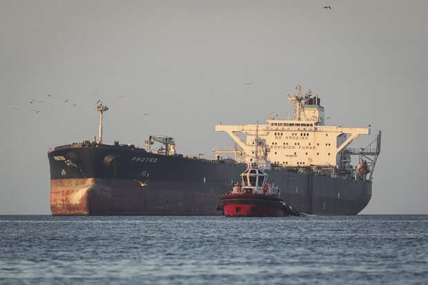 Песков заявил, что Россия остается в ОПЕК+