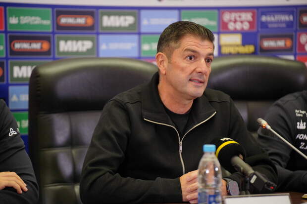 «Будем действовать без страха»: что еще обещал Франк Артига на пресс-конференции «Рубина»