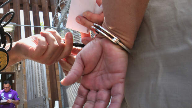 Сразу пятеро пострадавших: 88-летнюю учительницу осудили за совращение школьников