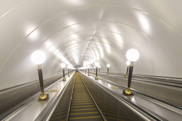 В Петербурге до конца года построят три станции метро