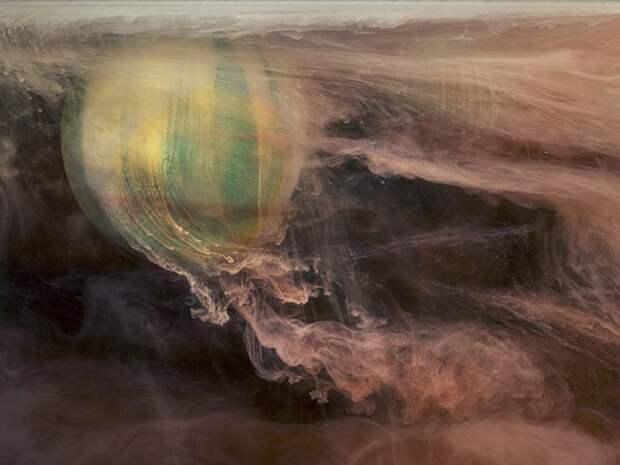 Воздушный шар. Автор: Kim Keever.