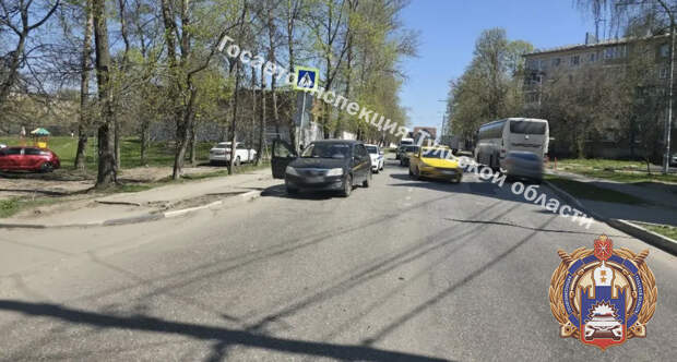 В Туле автомобиль сбил пешехода на "зебре"