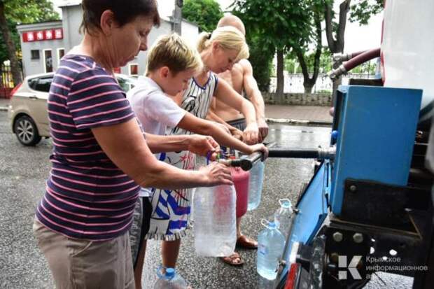 Жители Евпатории получат компенсацию за неделю, проведенную без воды