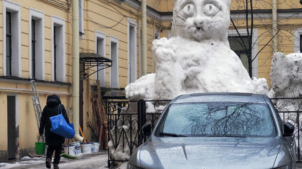 Эксперт Исаева: Петербург стал тревожнее Москвы, потому что оказался на ее месте