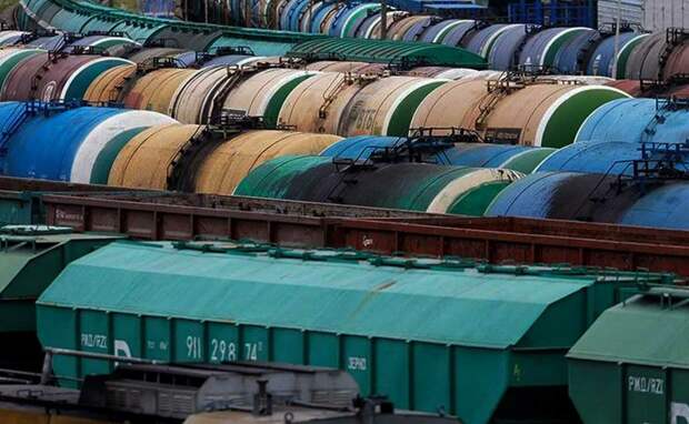 Еврокомиссия опубликовала разъяснения по транзиту российских грузов в Калининградскую область. Рекомендовано не запрещать железнодорожный...