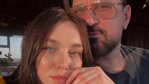 Звезда «Счастливы вместе» Виктор Логинов заявил о разводе с Марией Гуськовой