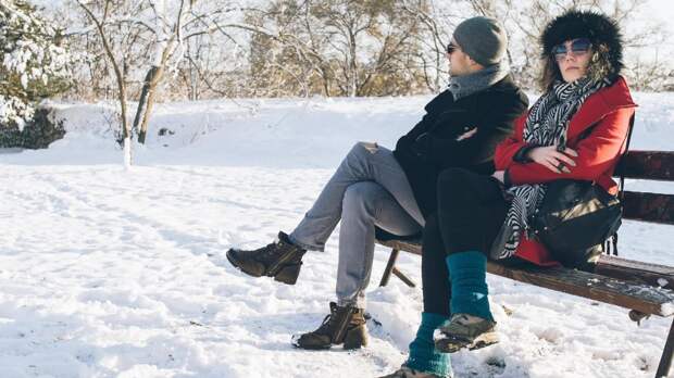 «Поменьше общайтесь с холостыми подругами»: в Сети обсудили приемы, которые могут спасти брак от развода