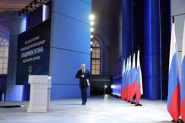 Путин предложил продлить программу кэшбэка за туры по России