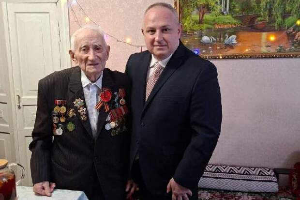 В канун Нового года тамбовские ветераны Великой Отечественной войны принимали поздравления