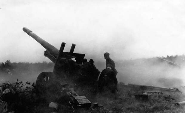 Освободители. Артиллеристы