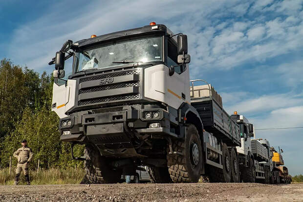 «Алмаз-Антей» возрождает производство на бывшем российском заводе, где выпускали грузовики Scania и MAN: теперь там будут выпускать брутальные грузовики БАЗ