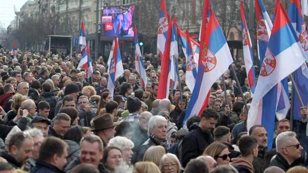 В Белграде после протестов пройдут новые муниципальные выборы