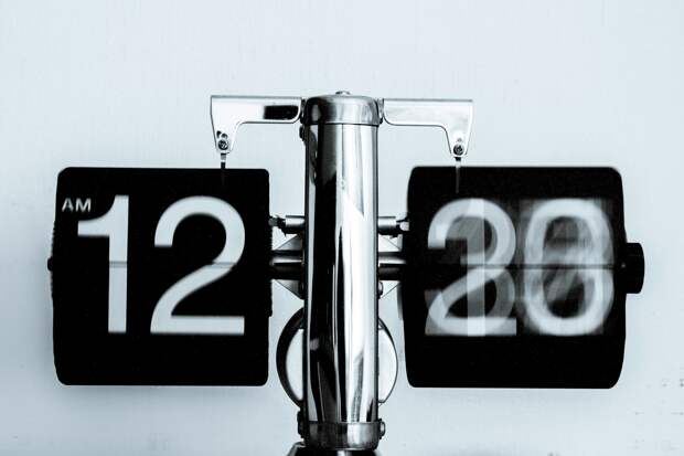 Учёные объяснили, почему с возрастом ускоряется ощущение времени