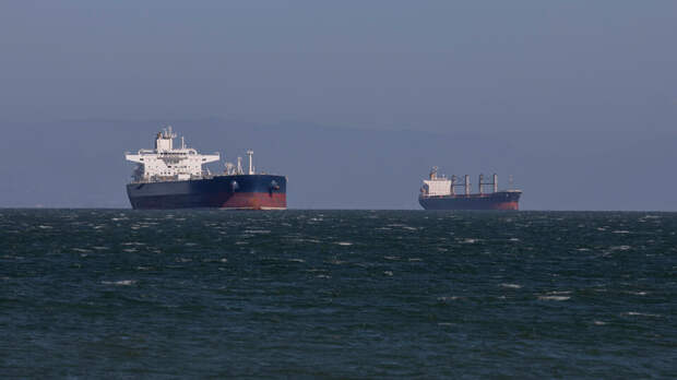 Политолог указал на многомиллиардные убытки нефтяников США от конфликта в Иране