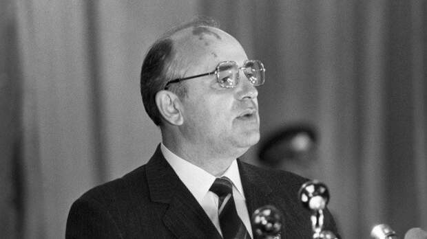 Фиаско «минерального секретаря» или борьба за трезвость в СССР