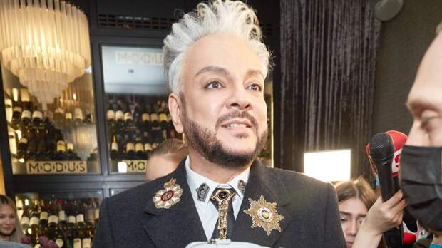 «Всего полгода»: Филиппу Киркорову придется открыть доступ к частному берегу на Москве-реке