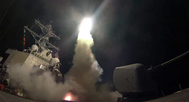 Запуск Соединенными Штатами по территории Сирии более ста крылатых ракет "Томагавк"
