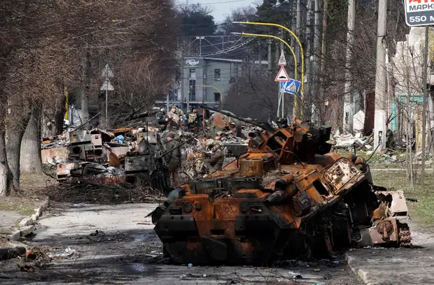 NYT: тела в Буче лежали еще до выхода российских войск из города